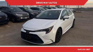 Used 2021 Toyota Corolla LE image 1