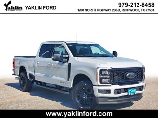 New 2026 Ford F250 4x4 Crew Cab Super Duty 360° Tour