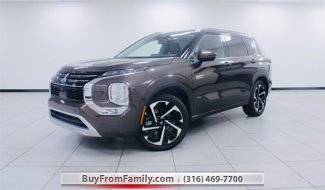 New 2024 Mitsubishi Outlander SEL image 1