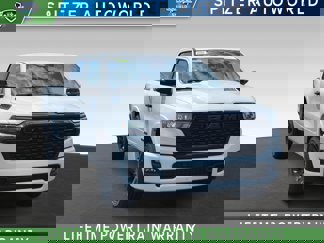 New 2025 RAM 1500 4x4 Crew Cab image 1