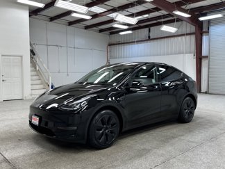 Used 2025 Tesla Model Y Long Range image 1
