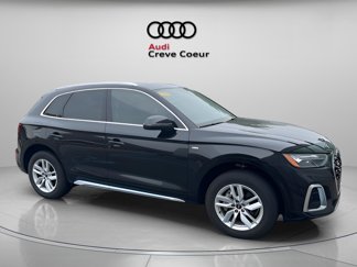 Certified 2022 Audi Q5 2.0T Premium w/ Convenience Package image 1