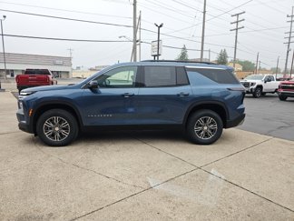 New 2025 Chevrolet Traverse LT w/ Driver Confidence Package image 1