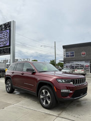 Used 2023 Jeep Grand Cherokee 4WD 4xe image 1