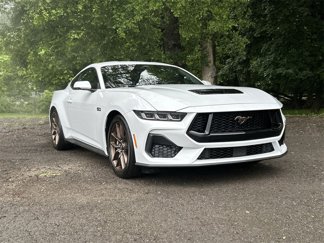 Used 2025 Ford Mustang GT Premium image 1