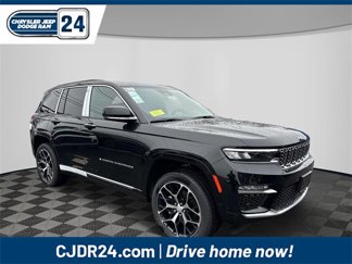 New 2025 Jeep Grand Cherokee Summit image 1