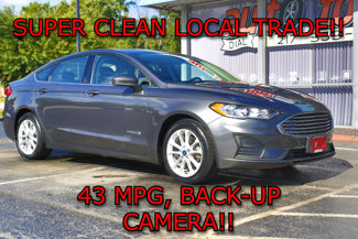 Used 2019 Ford Fusion SE image 1