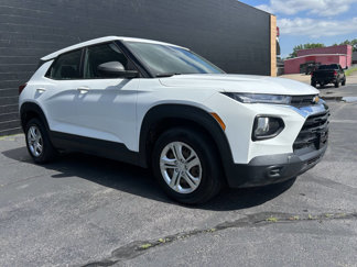 Used 2021 Chevrolet TrailBlazer L w/ LPO, Blackout Package image 1