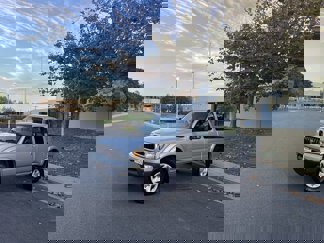Used 2004 Toyota Tacoma PreRunner image 1
