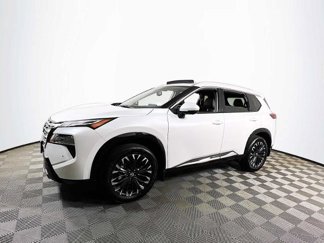 Certified 2024 Nissan Rogue Platinum w/ Platinum Premium Package image 1