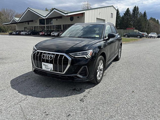 Used 2024 Audi Q3 2.0T Premium image 1