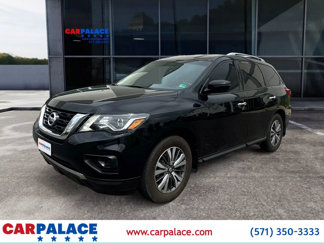 Used 2019 Nissan Pathfinder S image 1