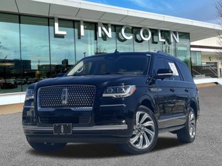 Used 2023 Lincoln Navigator Reserve image 1