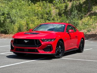Used 2025 Ford Mustang GT image 1