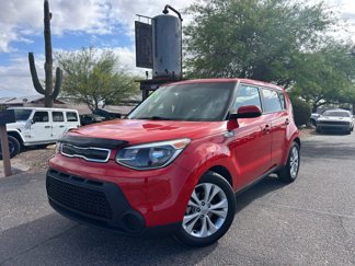 Used 2015 Kia Soul + image 1