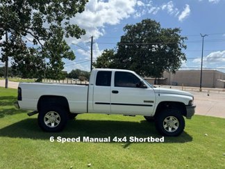 Used 2001 Dodge Ram 2500 Truck SLT image 1