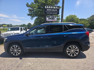 Used 2021 GMC Terrain SLT image 1