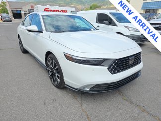 Used 2025 Honda Accord Touring image 1