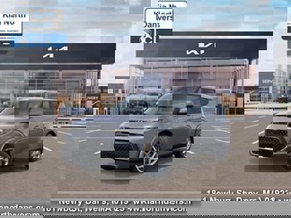 New 2025 Kia Soul LX image 1