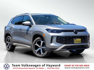 New 2025 Volkswagen Tiguan SE image 1