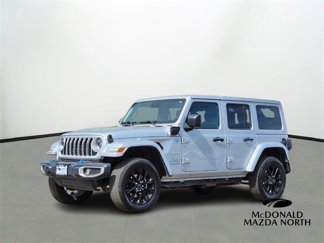 Used 2024 Jeep Wrangler Unlimited Sahara image 1