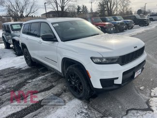 New 2025 Jeep Grand Cherokee Laredo X image 1