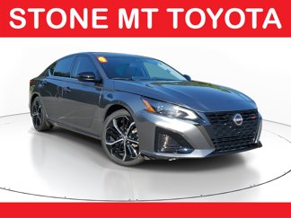 Used 2024 Nissan Altima 2.5 SR w/ SR Premium Package image 1