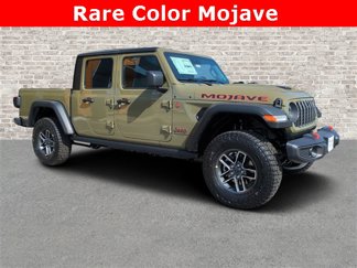 New 2025 Jeep Gladiator Mojave image 1