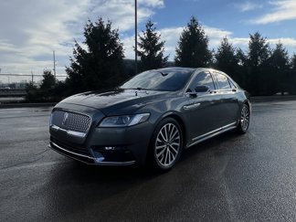 Used 2017 Lincoln Continental Select image 1