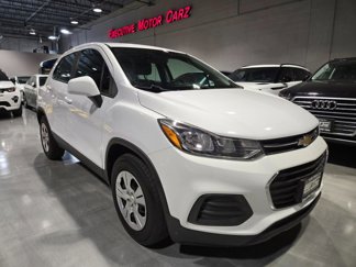 Used 2017 Chevrolet Trax LS image 1