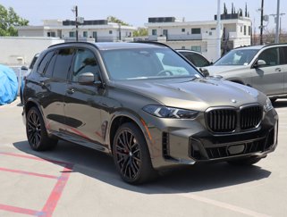 New 2026 BMW X5 xDrive40i w/ M Sport Package image 1