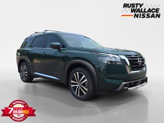 New 2025 Nissan Pathfinder Platinum image 1