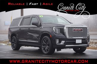 Used 2023 GMC Yukon XL Denali image 1