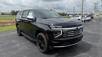 New 2025 Chevrolet Suburban Premier image 1