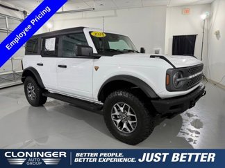 Used 2024 Ford Bronco Badlands image 1