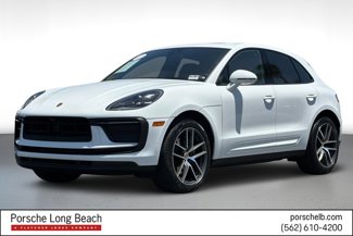 Certified 2025 Porsche Macan image 1