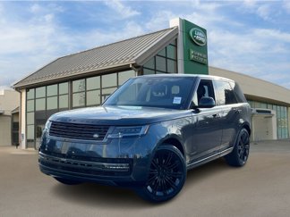 New 2025 Land Rover Range Rover SE image 1