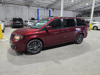 Used 2017 Dodge Grand Caravan SXT w/ Driver Convenience Group image 1