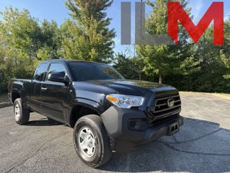 Used 2021 Toyota Tacoma SR image 1