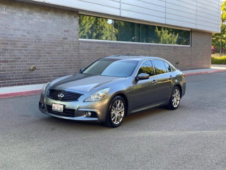 Used 2011 INFINITI G37 Journey image 1