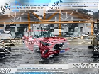 Used 2021 Toyota Highlander Platinum image 1