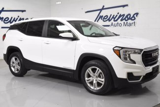 Used 2024 GMC Terrain SLE image 1