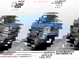 New 2025 Nissan Frontier SV w/ SV Convenience Package image 1