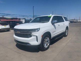 Used 2024 Chevrolet Suburban Premier image 1