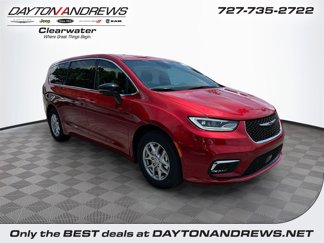 New 2025 Chrysler Pacifica Select image 1