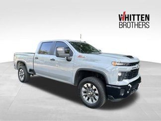 Used 2025 Chevrolet Silverado 2500 Custom w/ Custom Value Package image 1