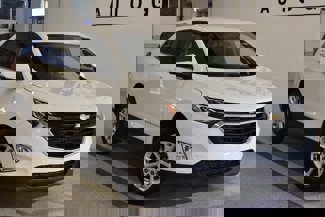 Used 2020 Chevrolet Equinox LT w/ Driver Convenience Package image 1