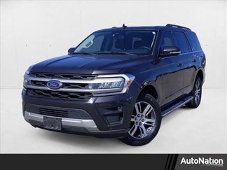Used 2022 Ford Expedition XLT image 1