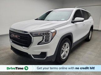 Used 2024 GMC Terrain SLE w/ Driver Convenience Package image 1