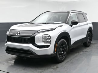 New 2025 Mitsubishi Outlander Trail Edition image 1